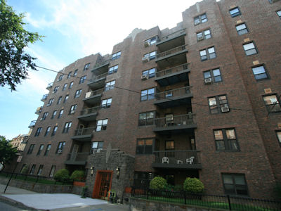 Apartment in New Rochelle, NY