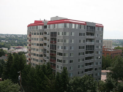 Condominium in White Plains, NY