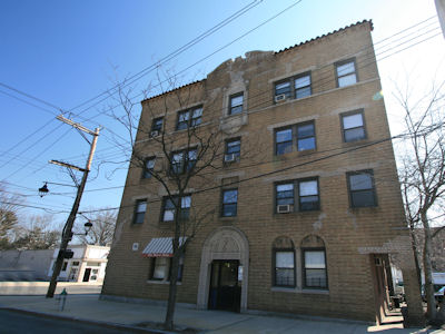Apartment in Larchmont, NY