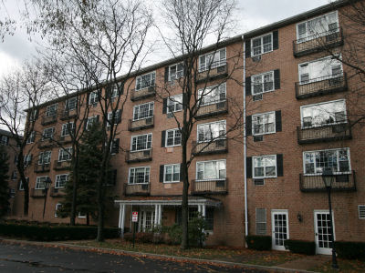 Condominium in Tuckahoe, NY