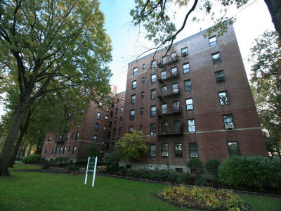 Apartment in Larchmont, NY
