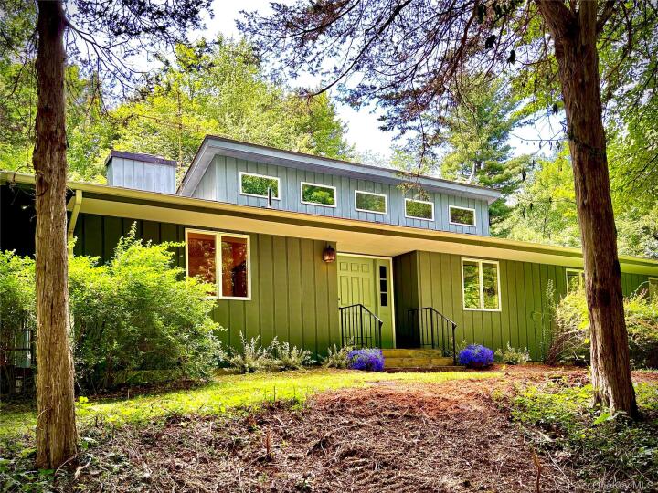 Property photo # 1