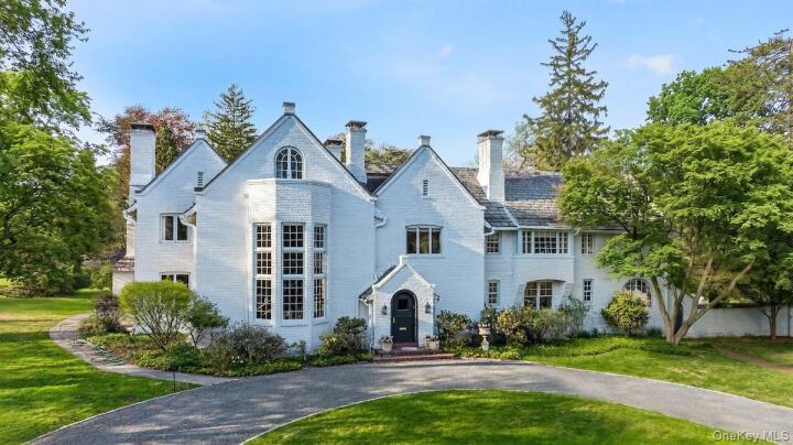 Property photo # 1
