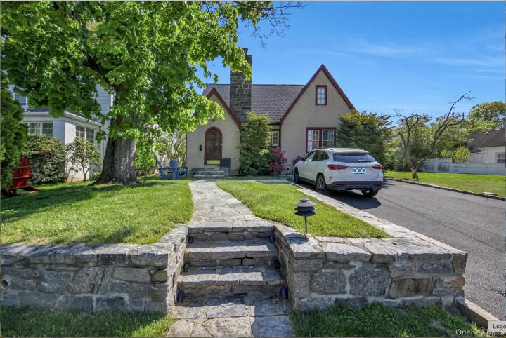 Property photo # 1