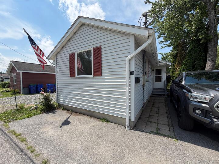 Property photo # 1