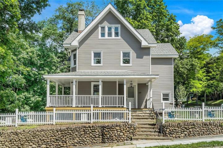Property photo # 1