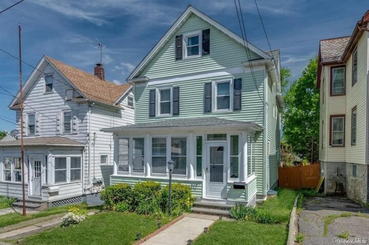 Property photo # 1