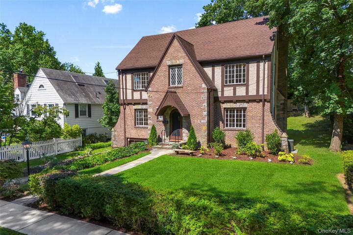 Property photo # 1