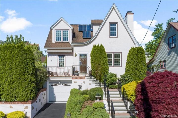 Property photo # 1