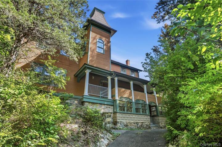 Property photo # 1