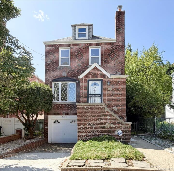 Property photo # 1