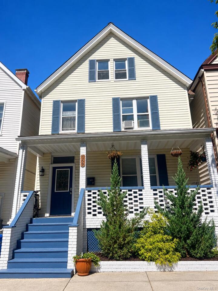 Property photo # 1