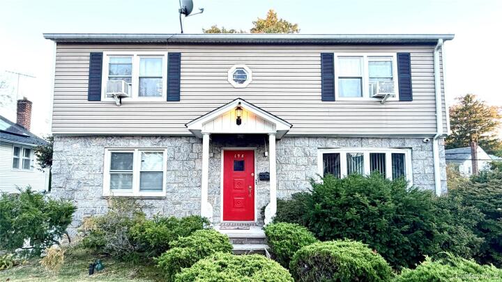 Property photo # 1