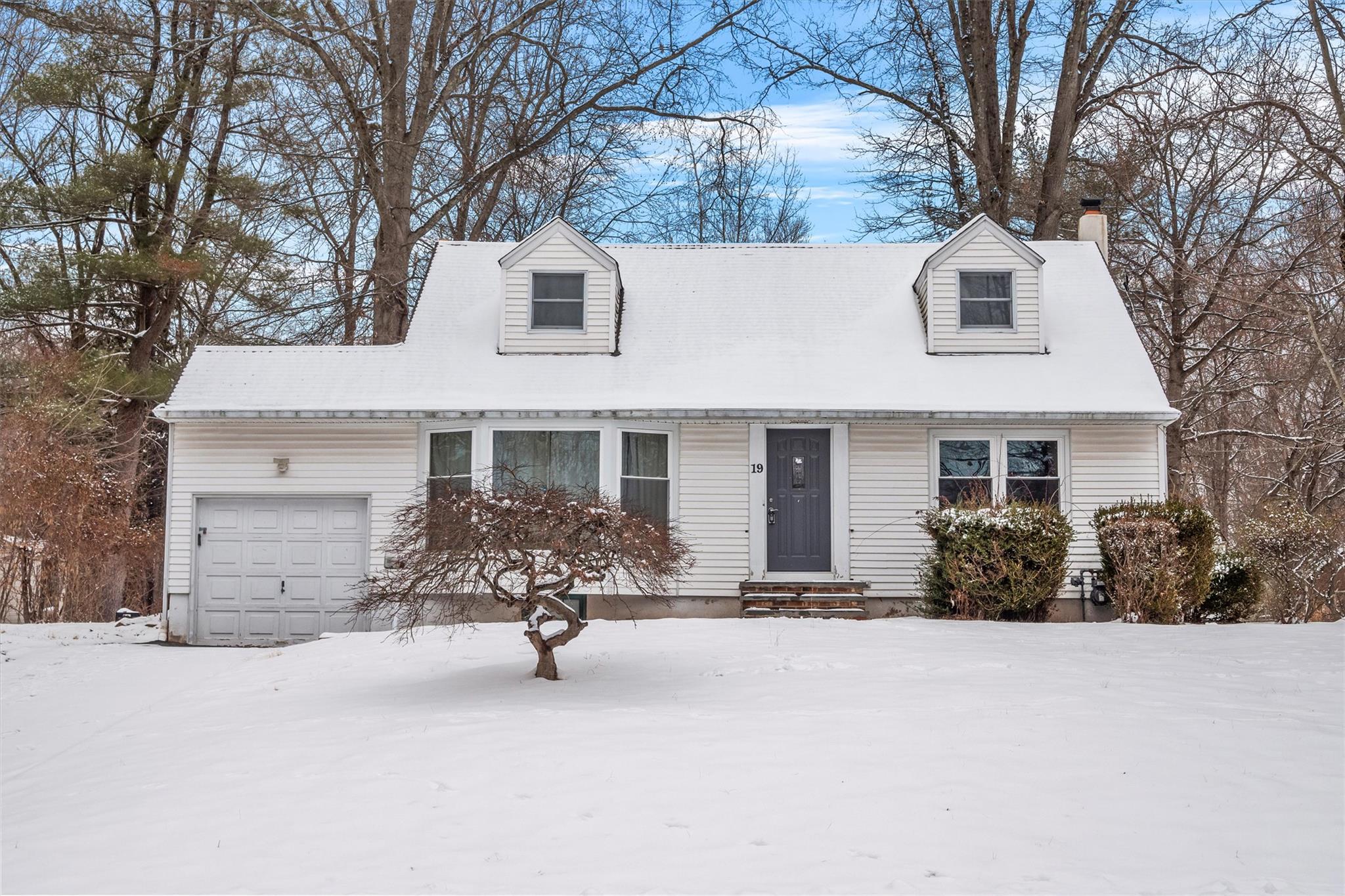 Property photo # 1