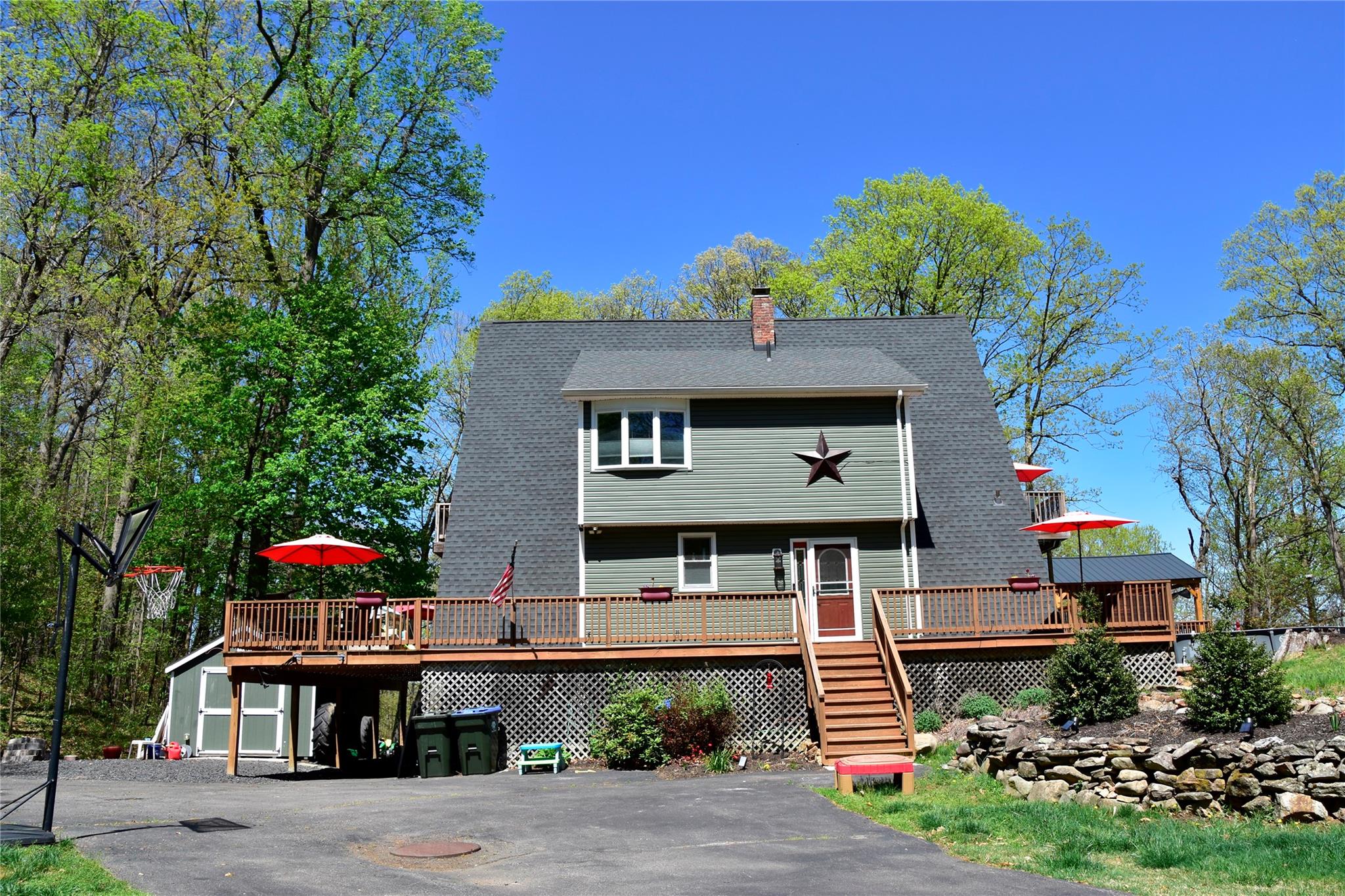 Property photo # 1