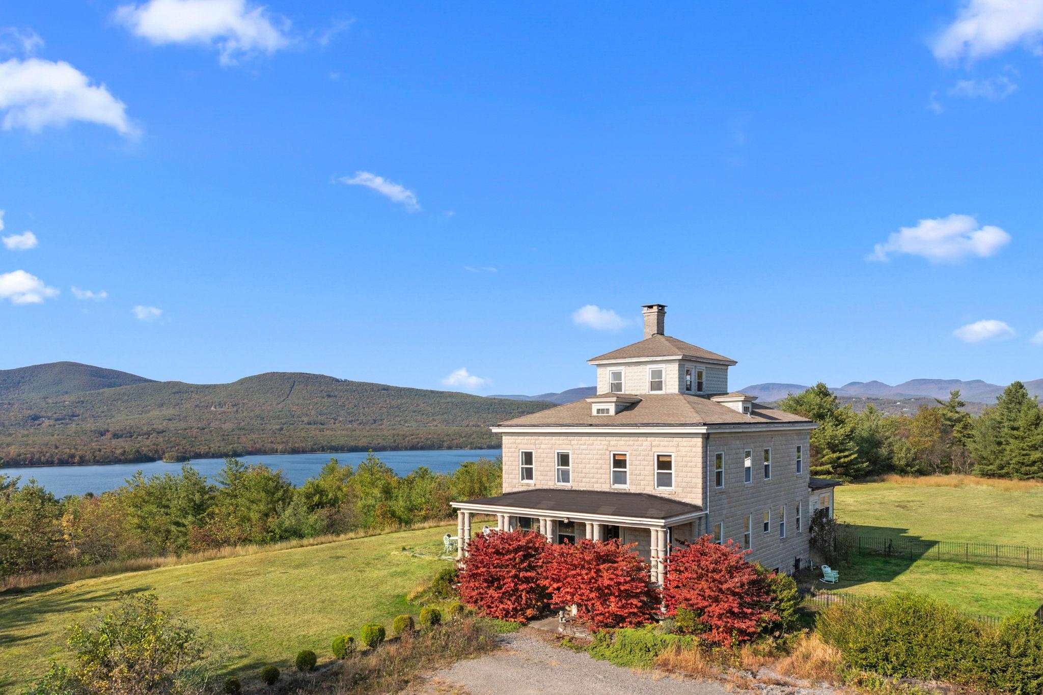 Property photo # 1