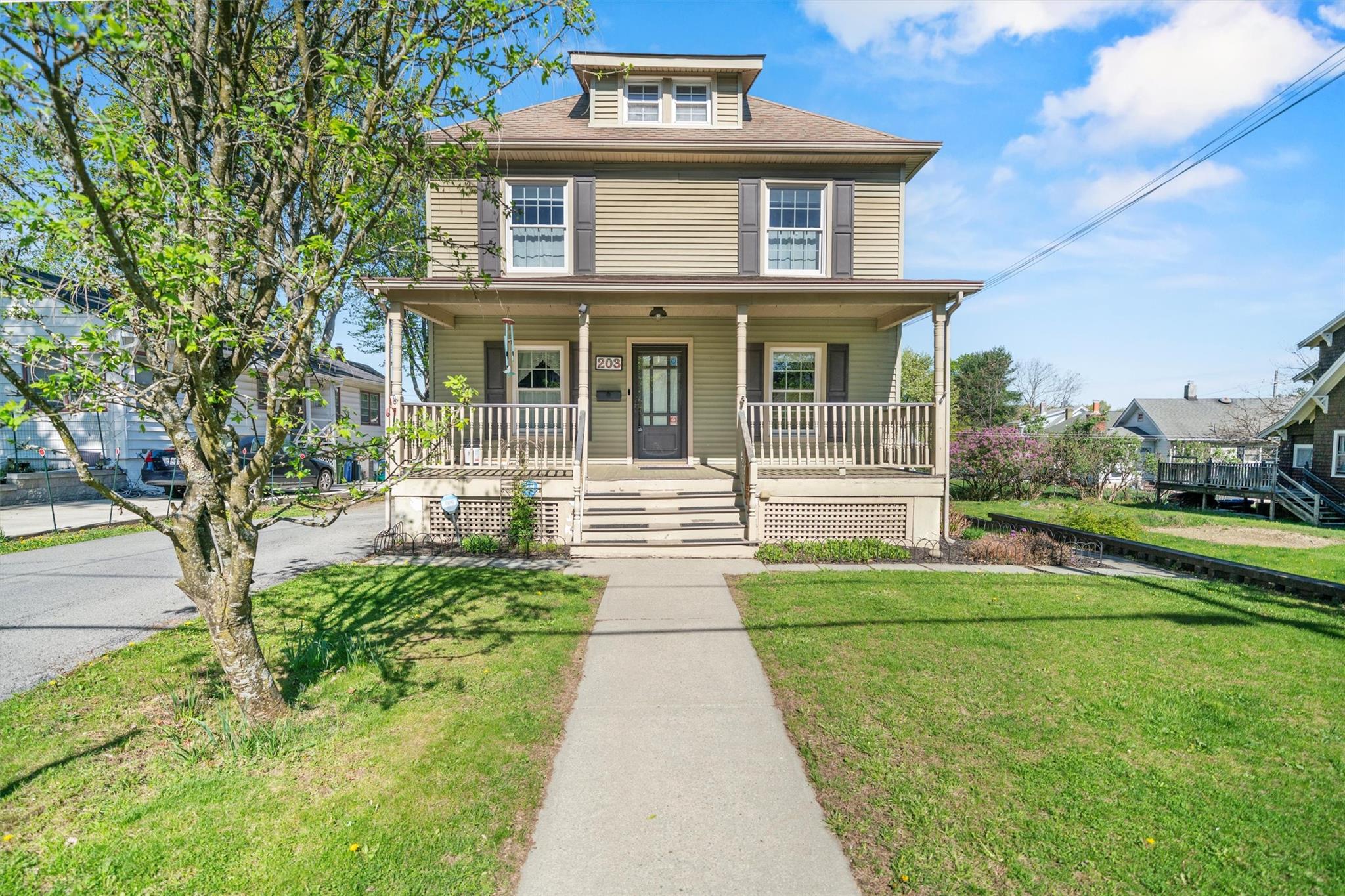 Property photo # 1