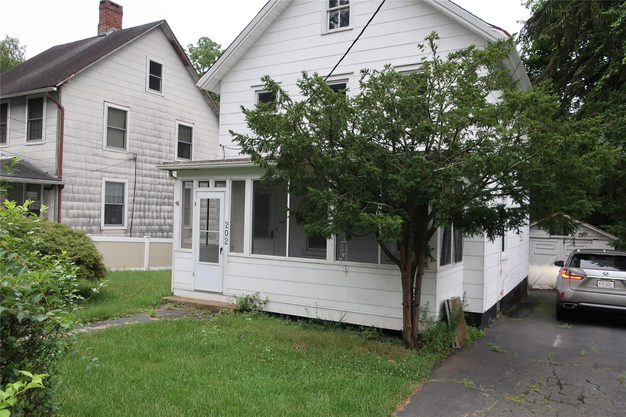 Property photo # 1