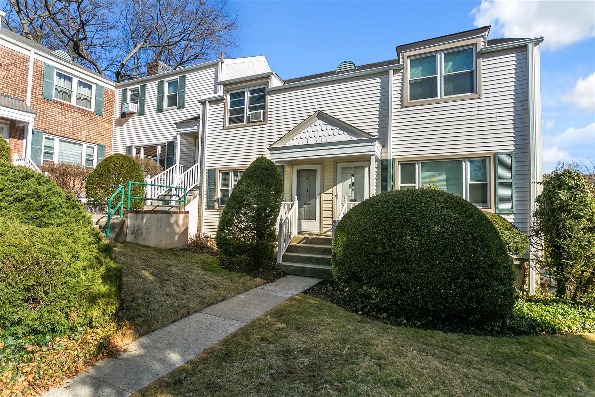 Property photo # 1