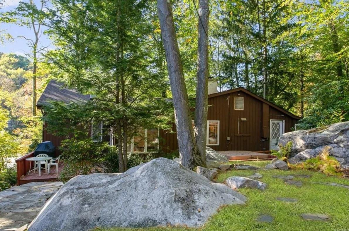 Property photo # 1