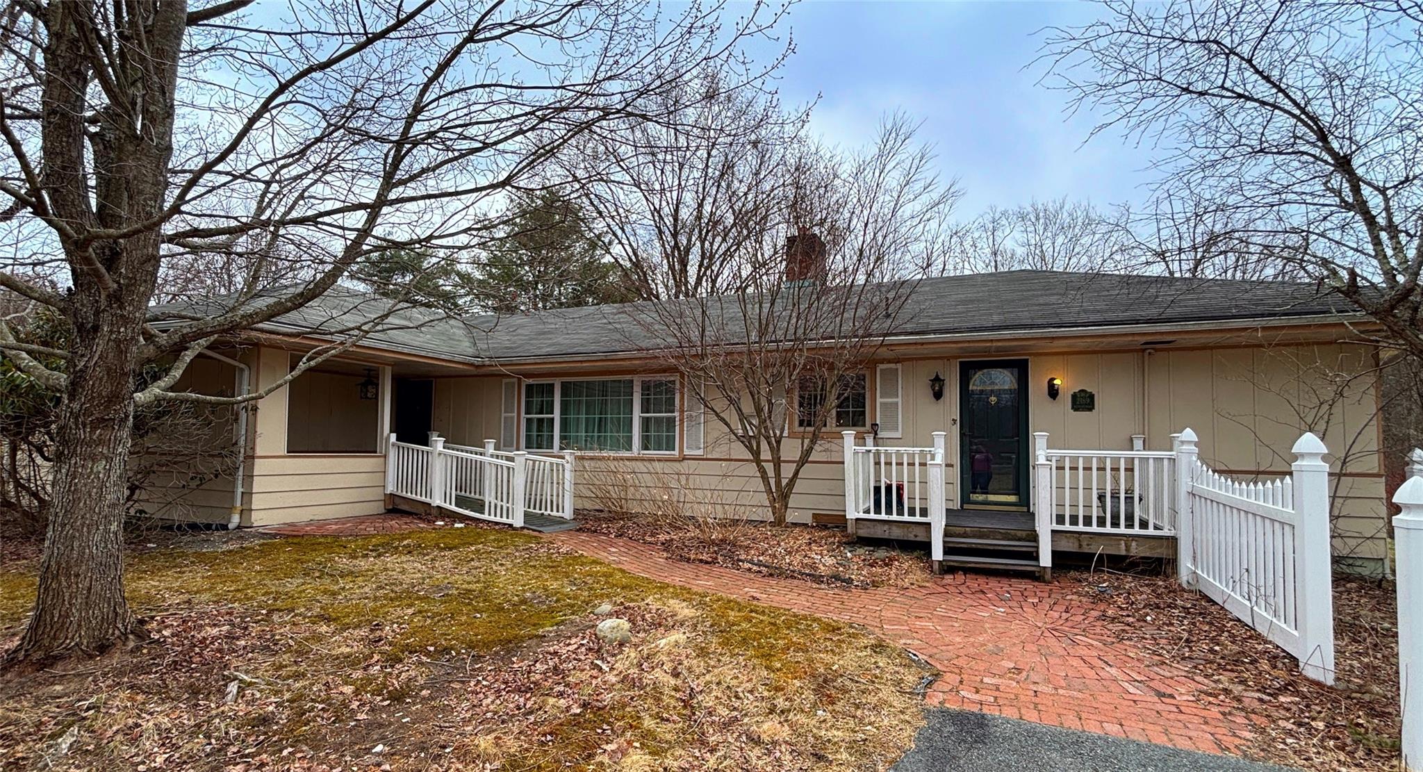 Property photo # 1