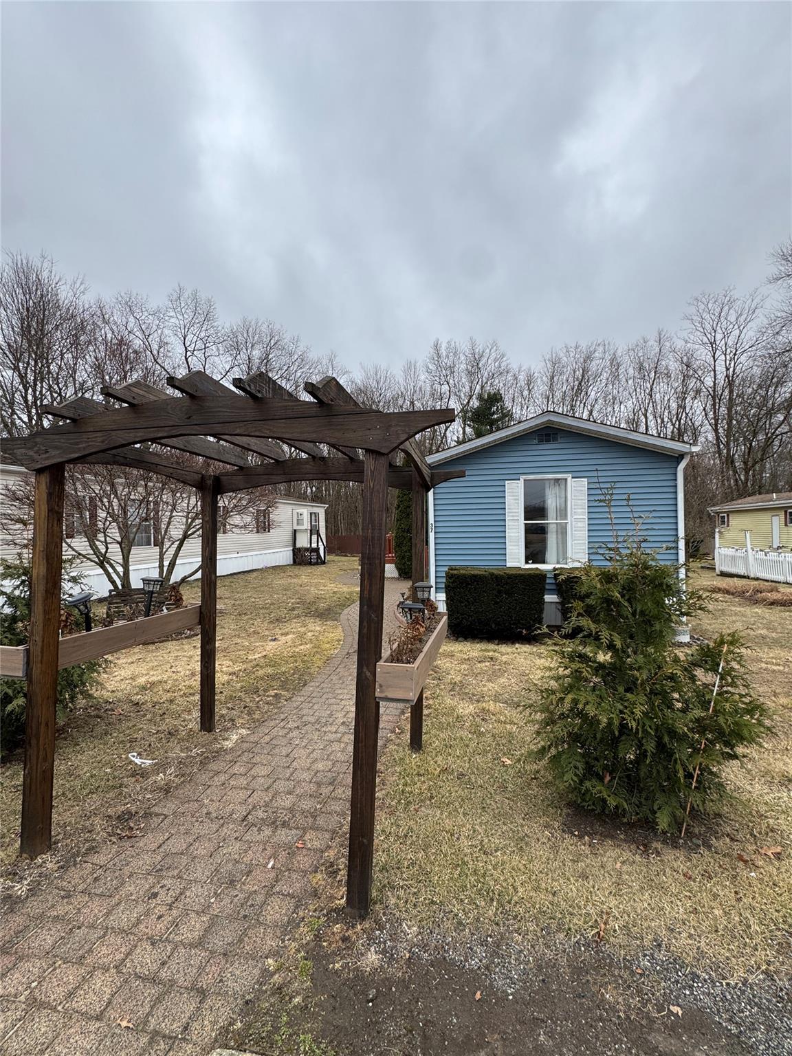 Property photo # 1