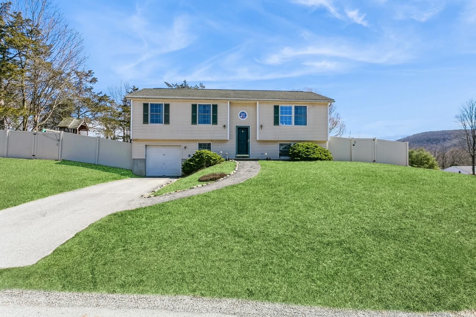 Property photo # 1