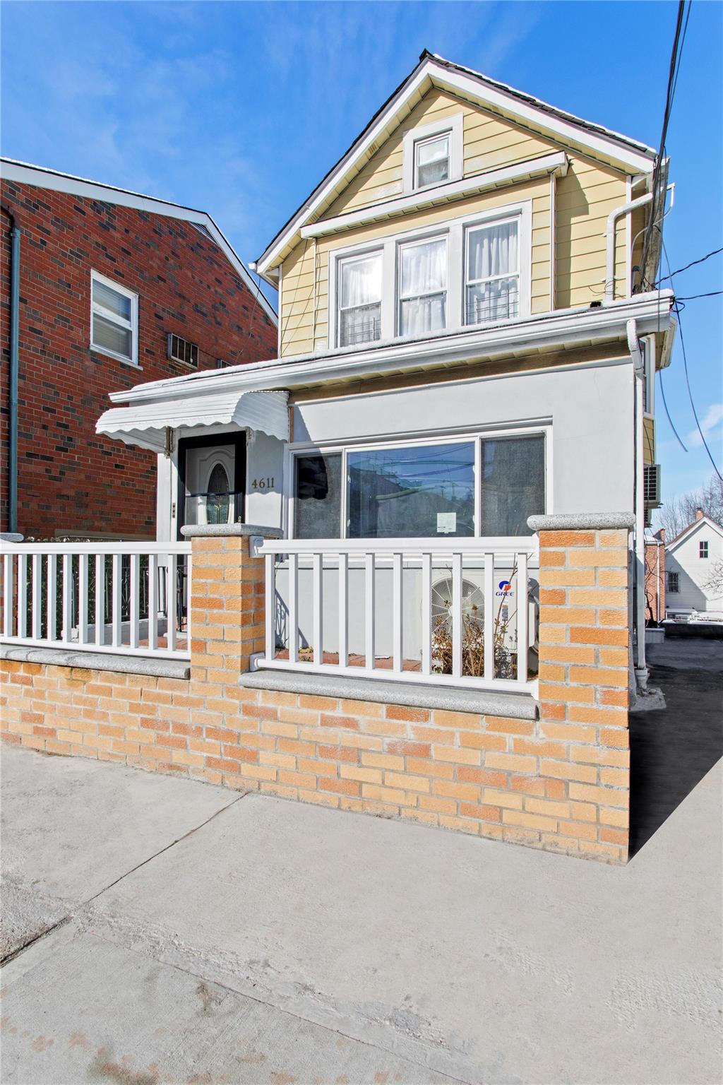 Property photo # 1