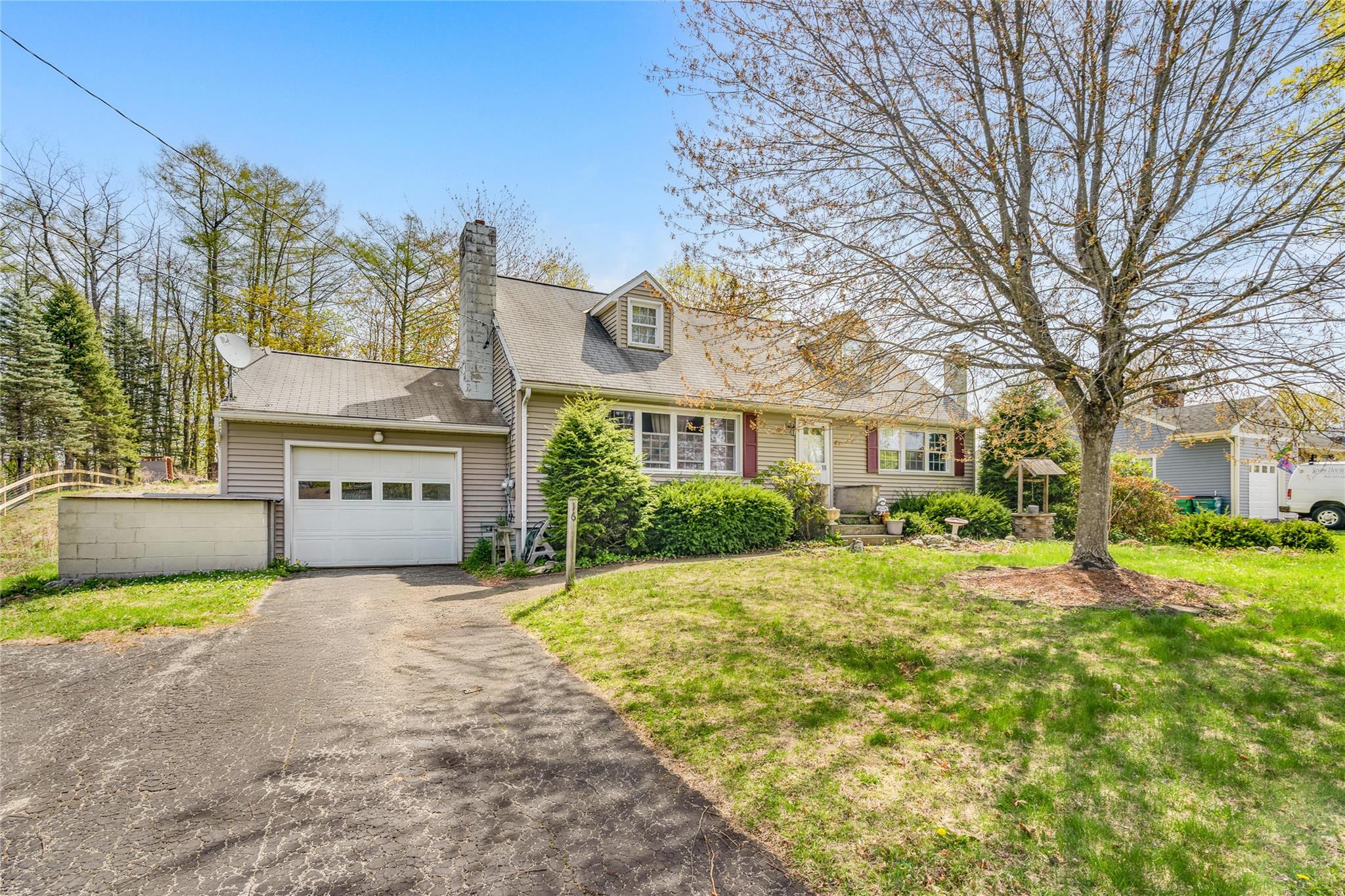 Property photo # 1