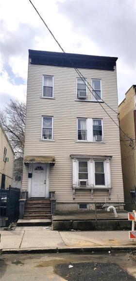 Property photo # 1
