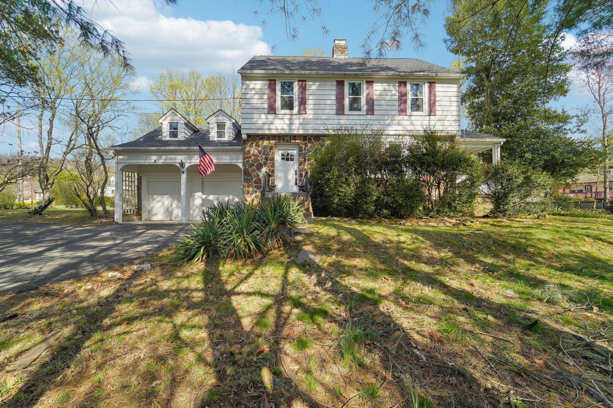 Property photo # 1