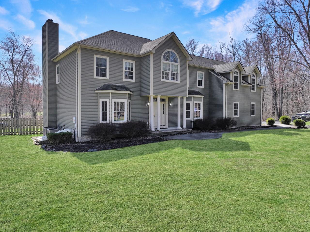 Property photo # 1