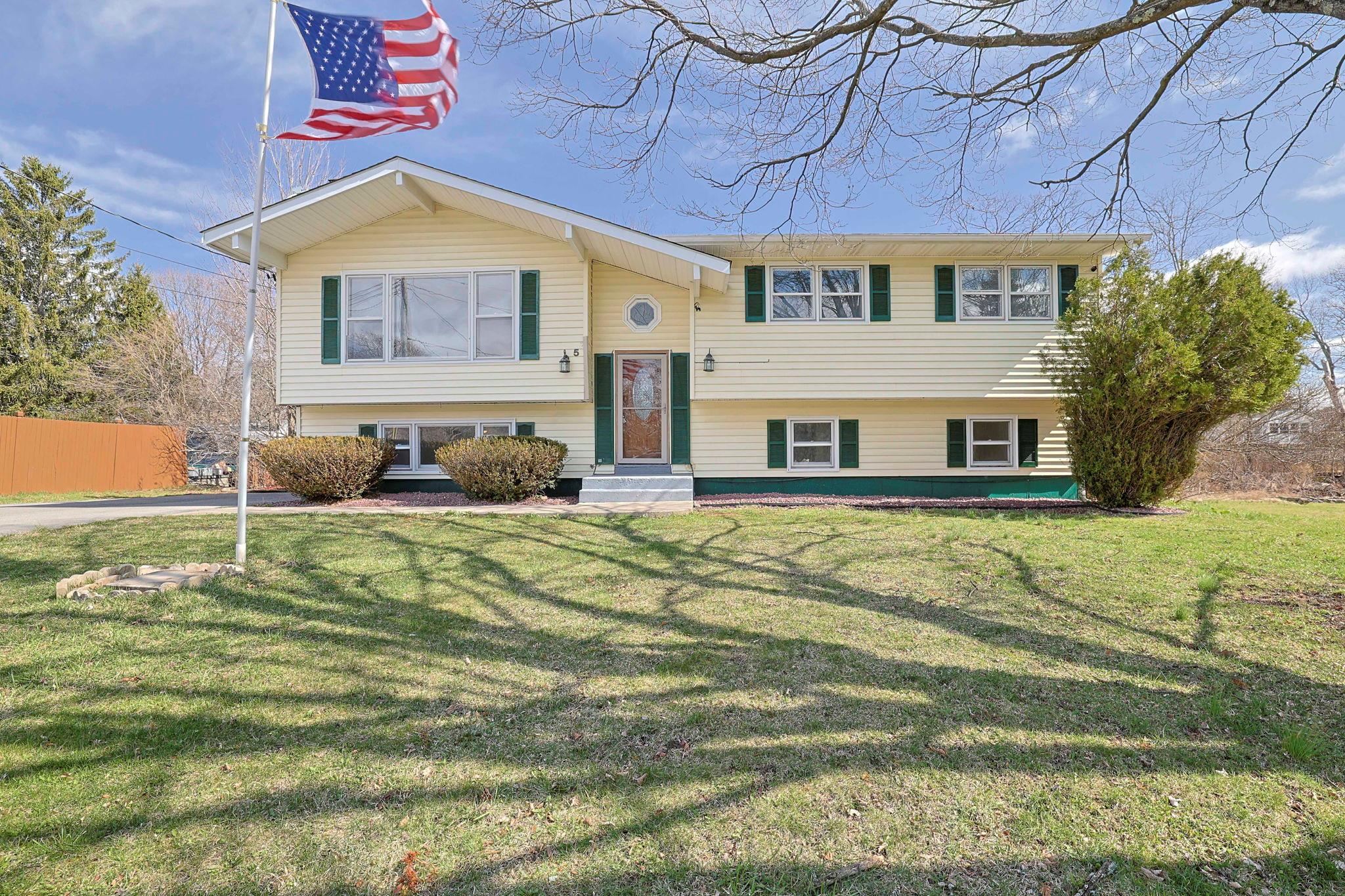 Property photo # 1