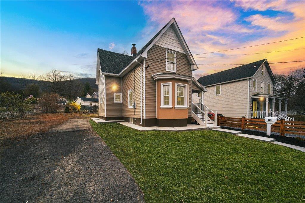 Property photo # 1