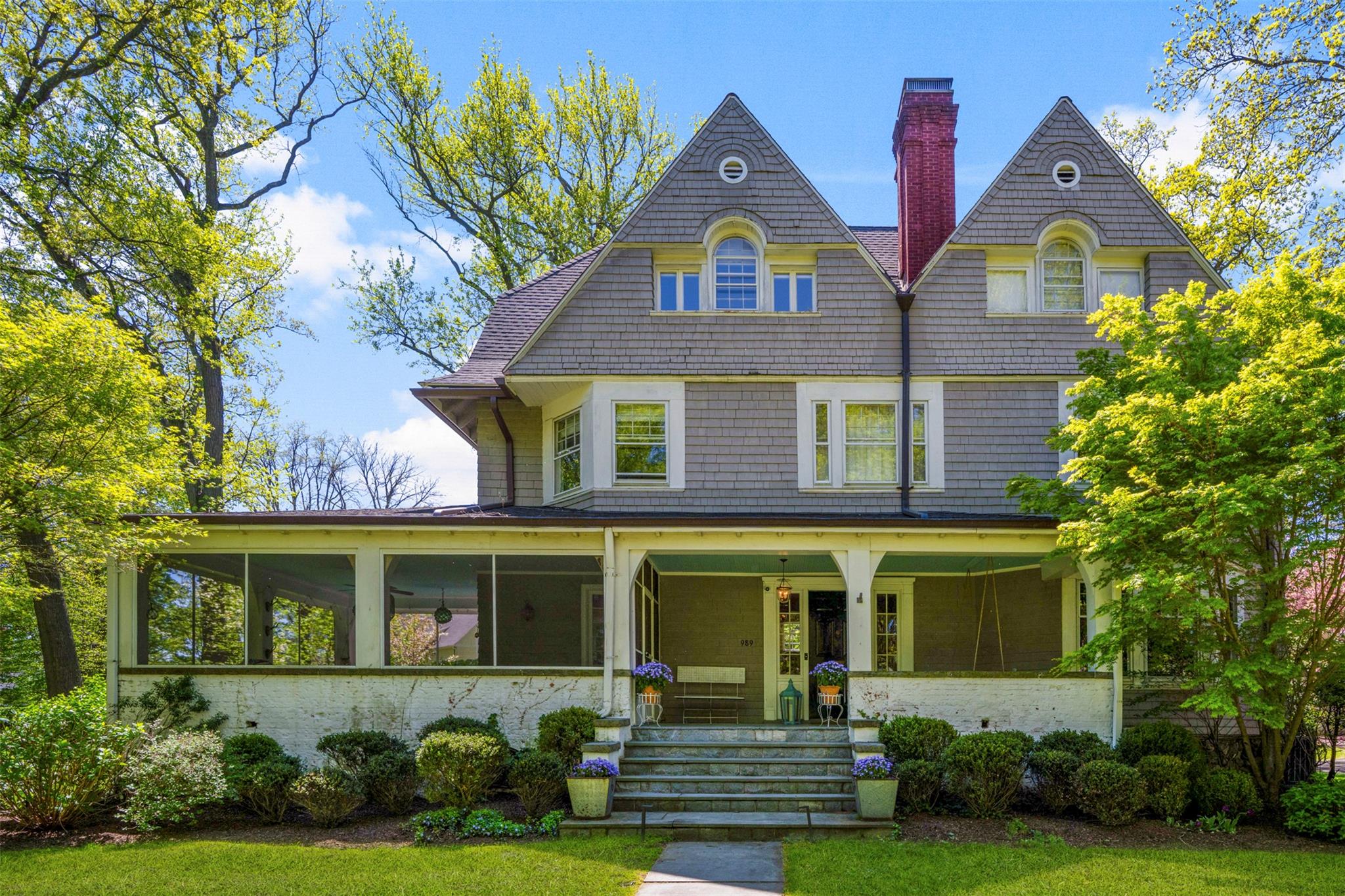 Property photo # 1