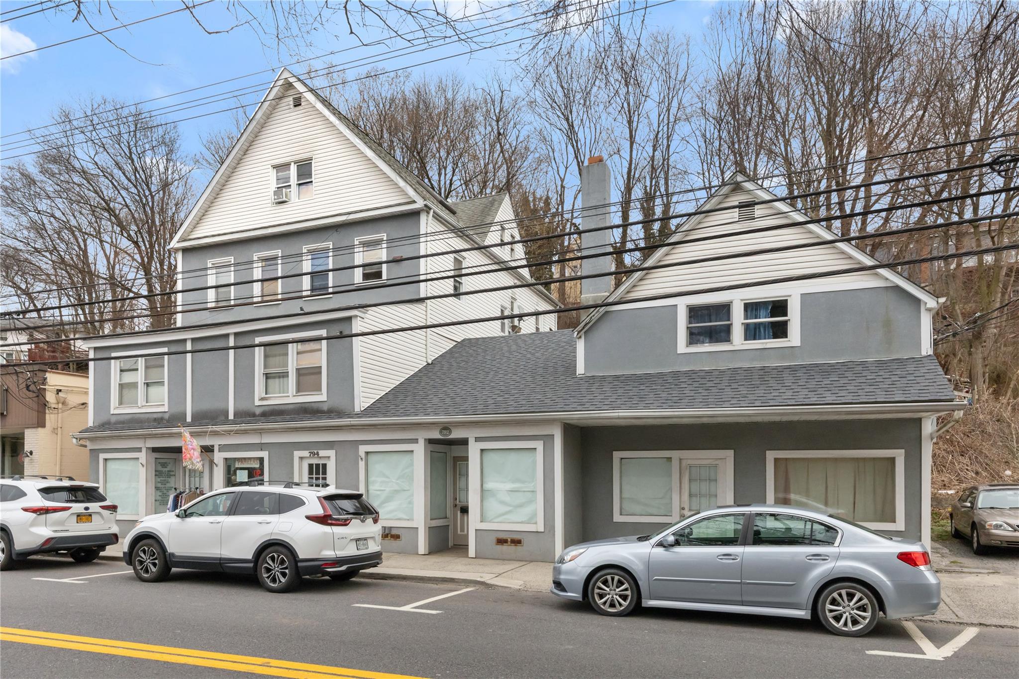 Property photo # 1