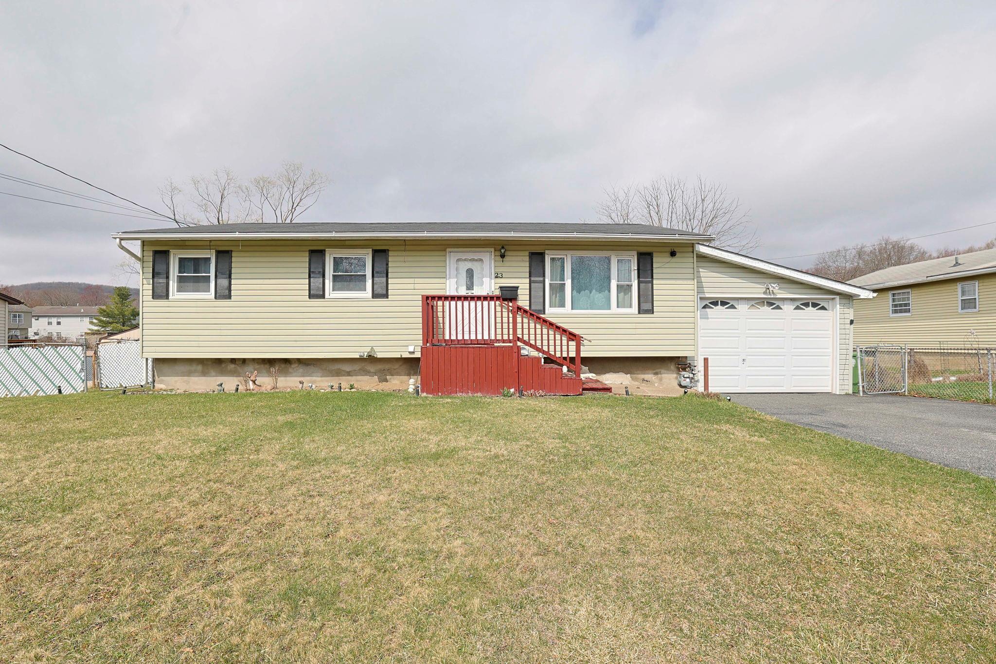 Property photo # 1