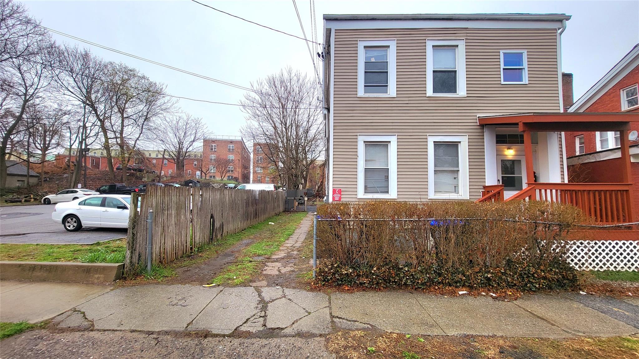 Property photo # 1