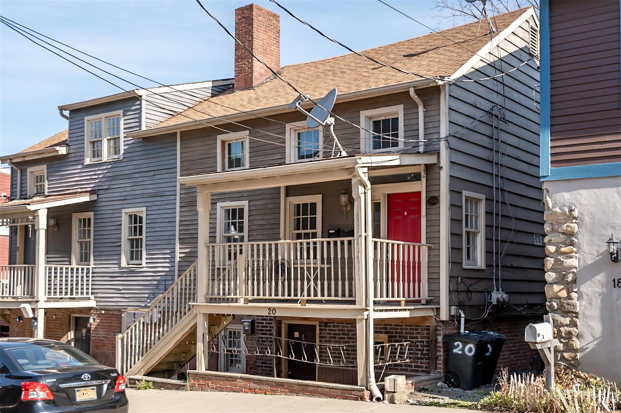 Property photo # 1