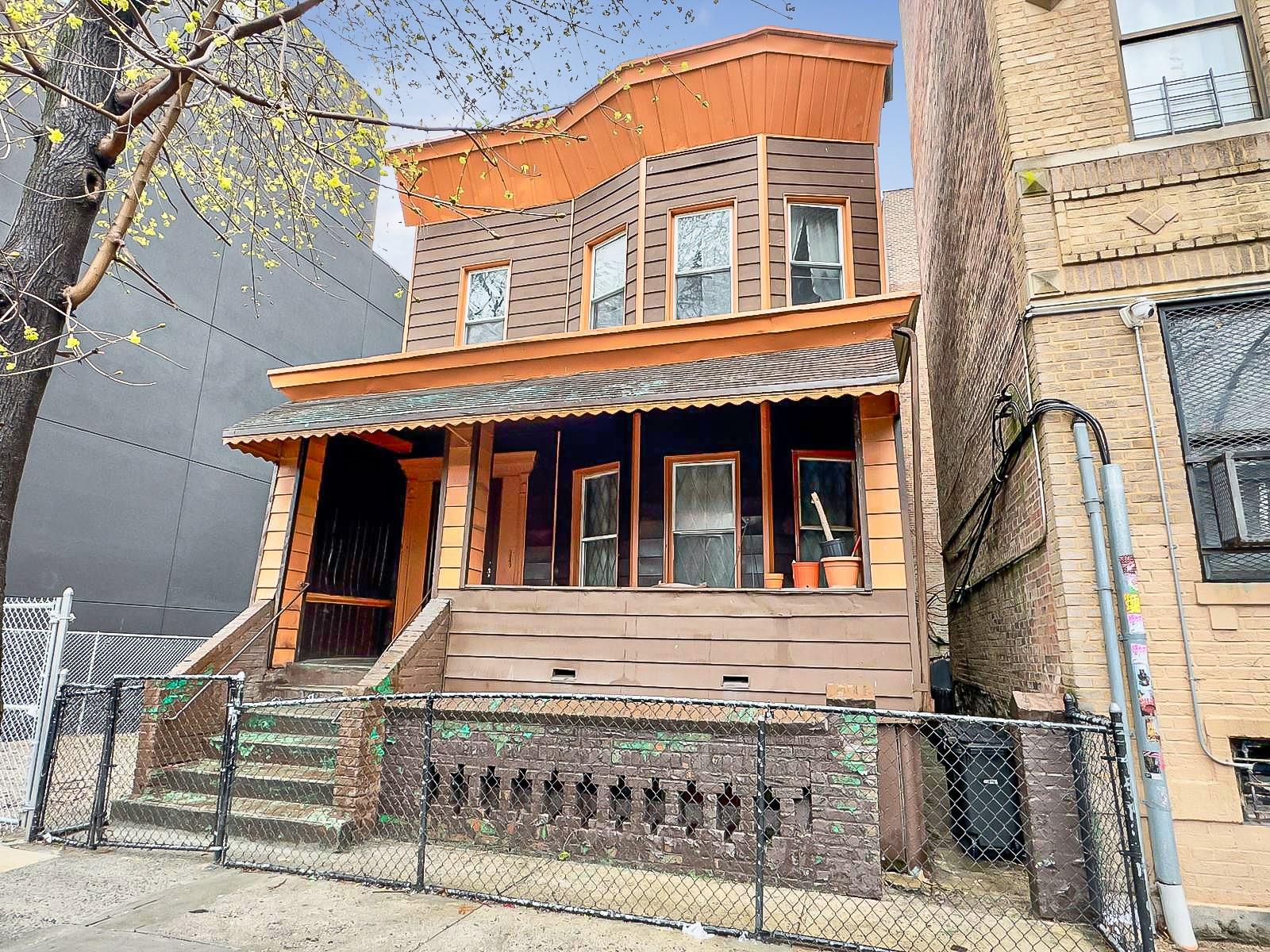 Property photo # 1