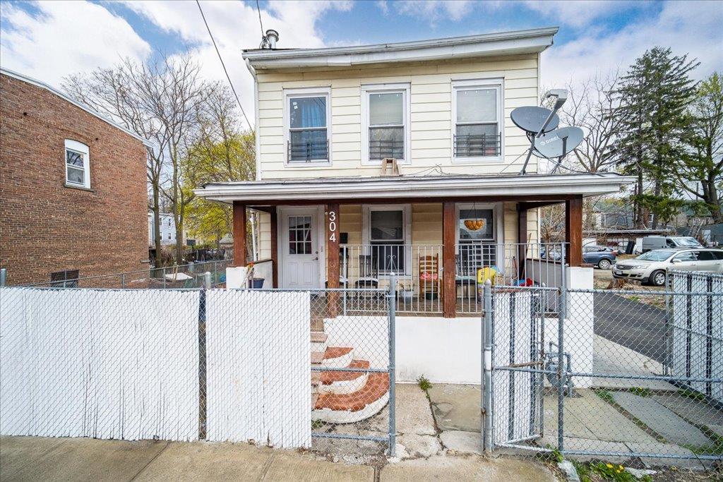 Property photo # 1