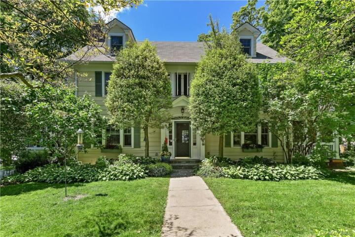 Property photo # 1