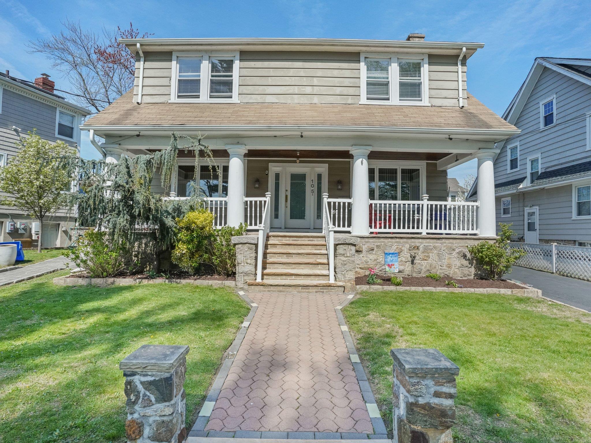 Property photo # 1