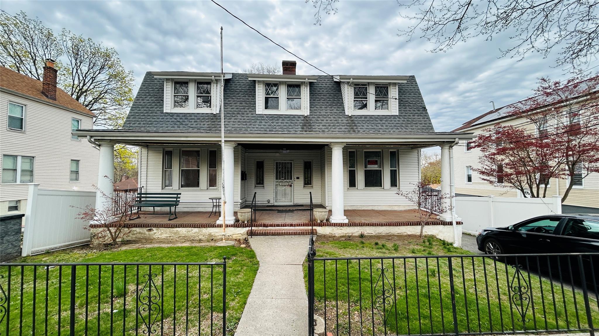 Property photo # 1