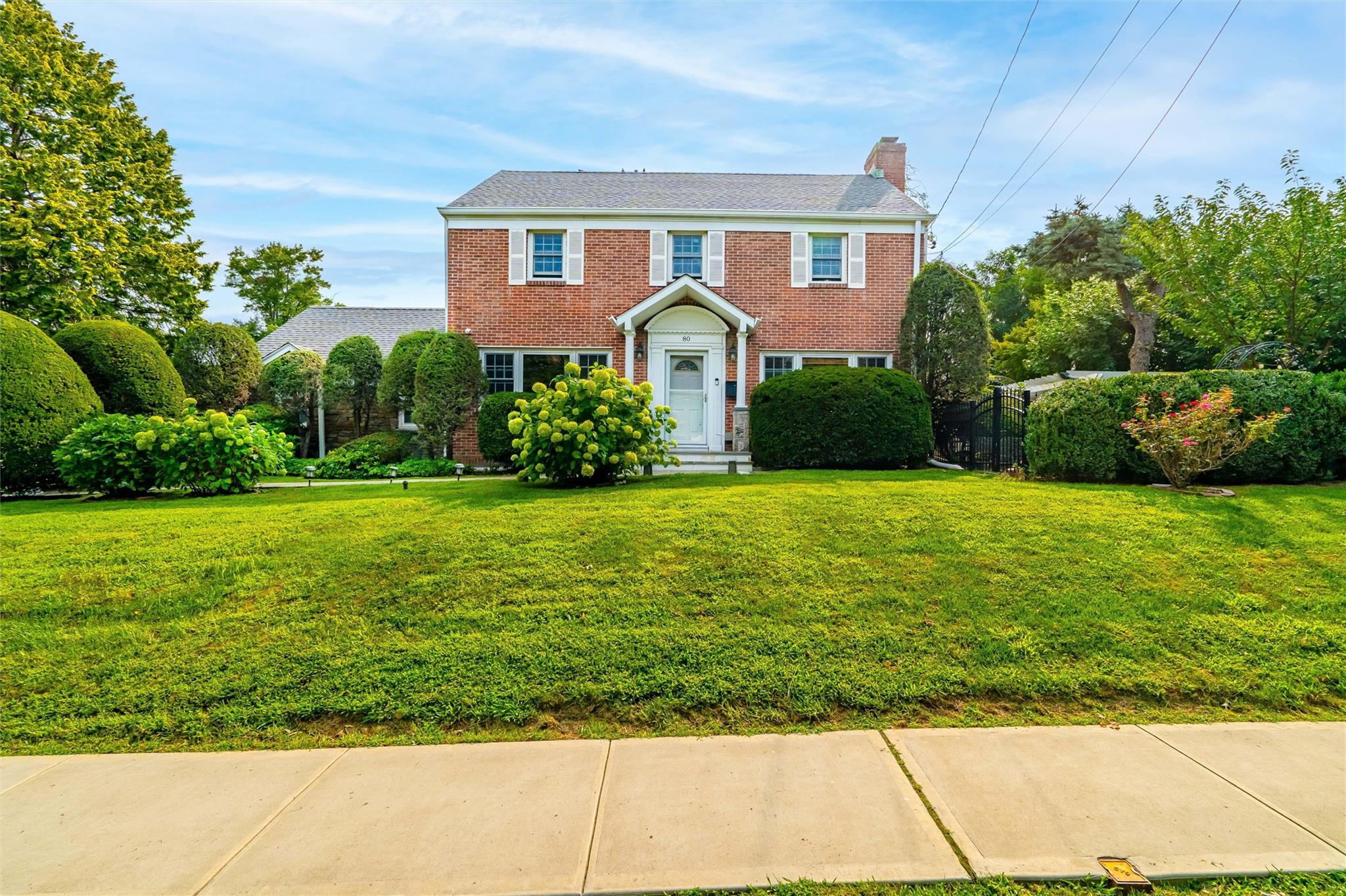 Property photo # 1