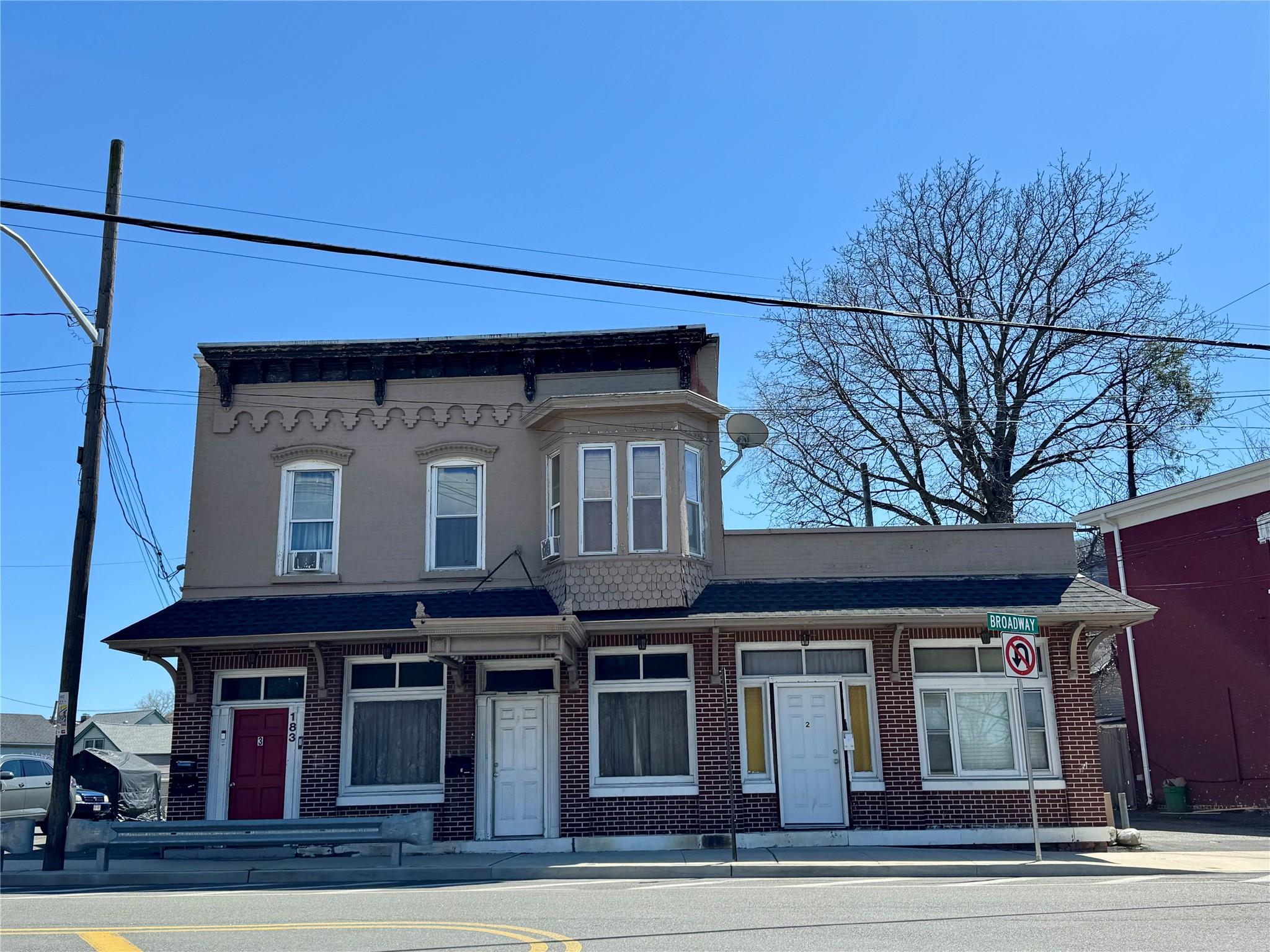 Property photo # 1