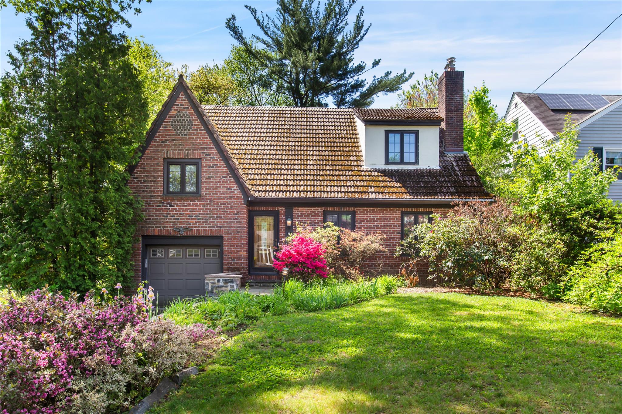 Property photo # 1