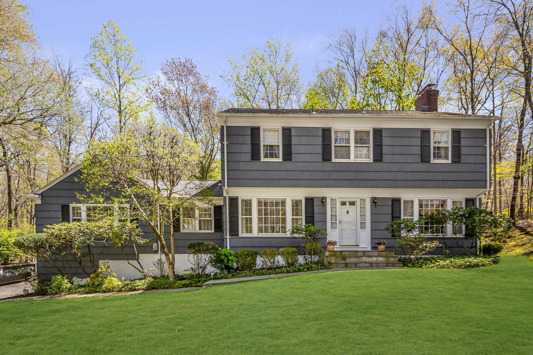 Property photo # 1