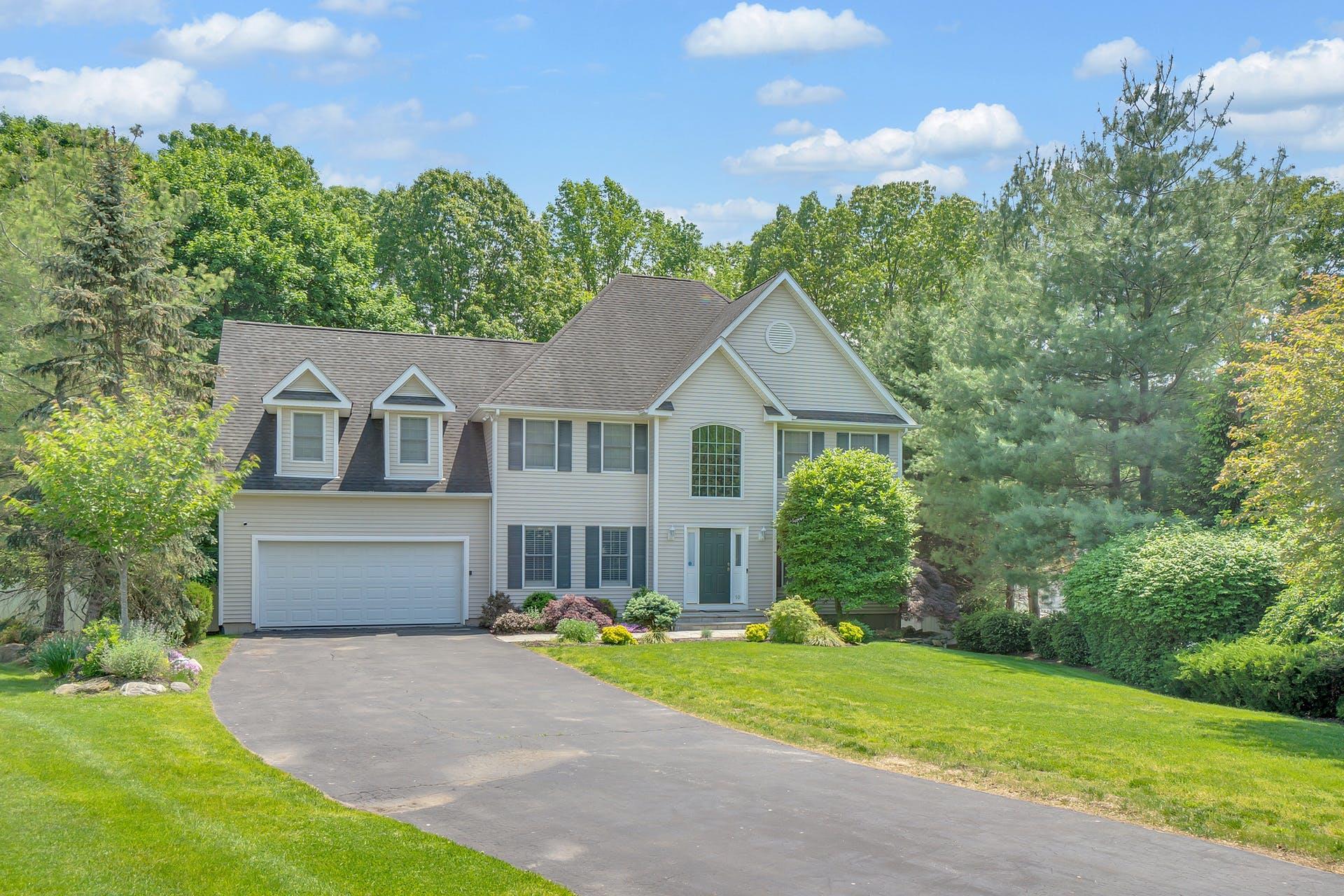 Property photo # 1