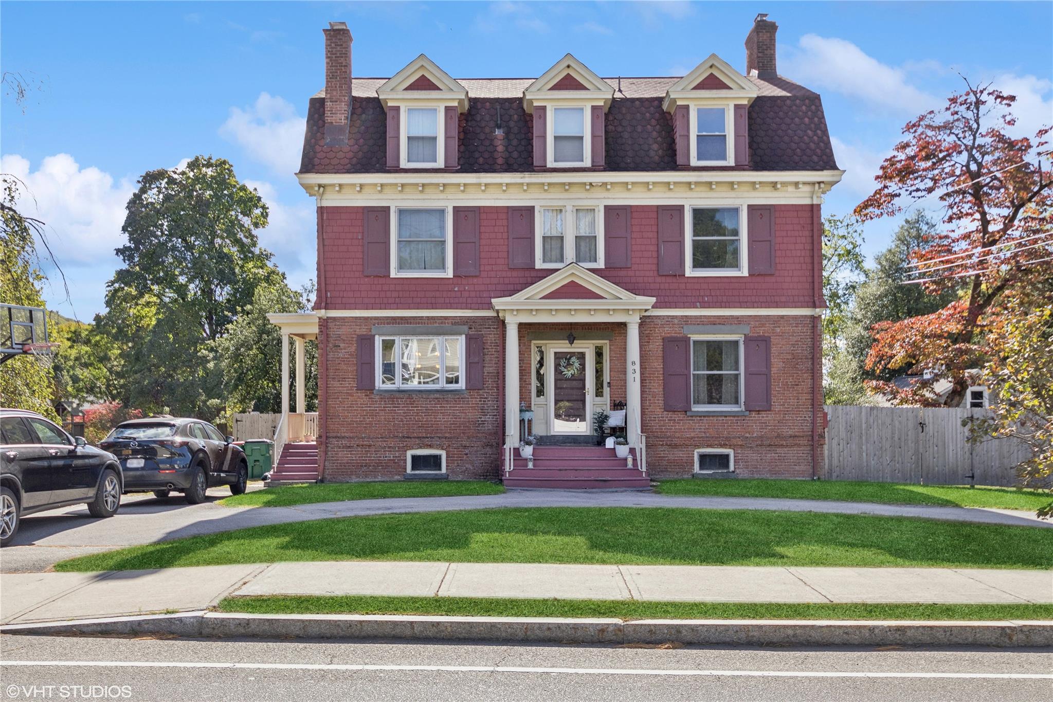 Property photo # 1